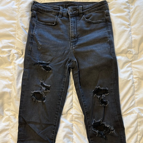 American Eagle Outfitters Denim - American Eagle Ripped Skinny Jeans